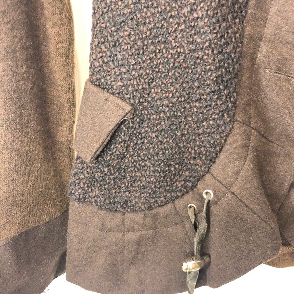 Lucy Paris brown long sleeve wool blend button front jacket, size small - Picture 5 of 14
